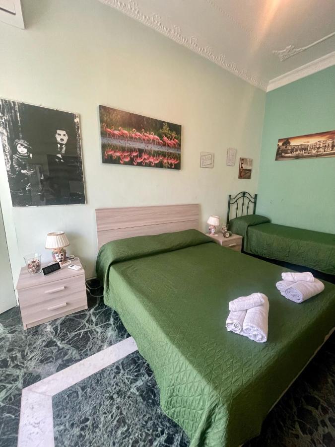 Maya'S Apartment Close To Ballaro Market And Central Station Palermo Exterior photo